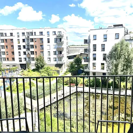 Night Zloty Potok Lotnisko Chopina