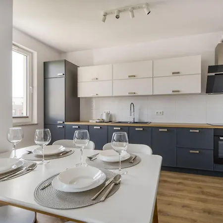 Apartamento Night Zloty Potok Lotnisko Chopina *