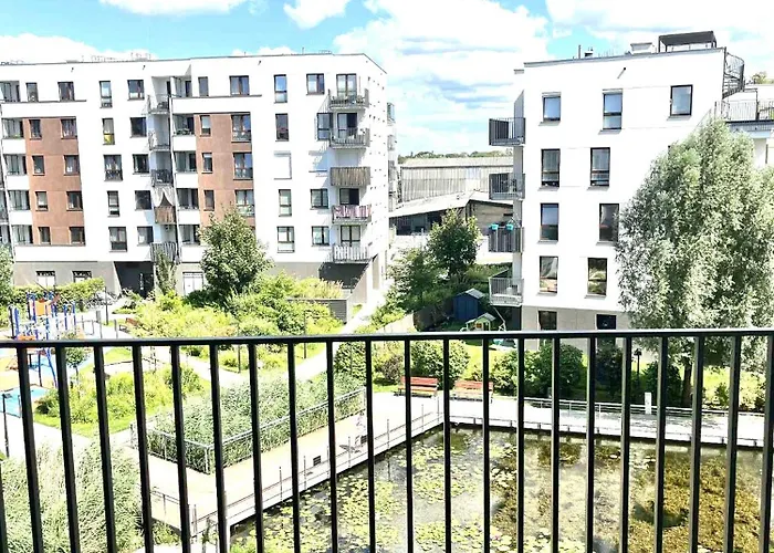 Night Zloty Potok Lotnisko Chopina