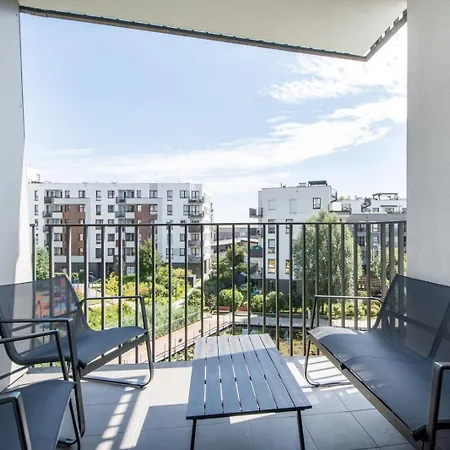 Lägenhet Night Zloty Potok Lotnisko Chopina